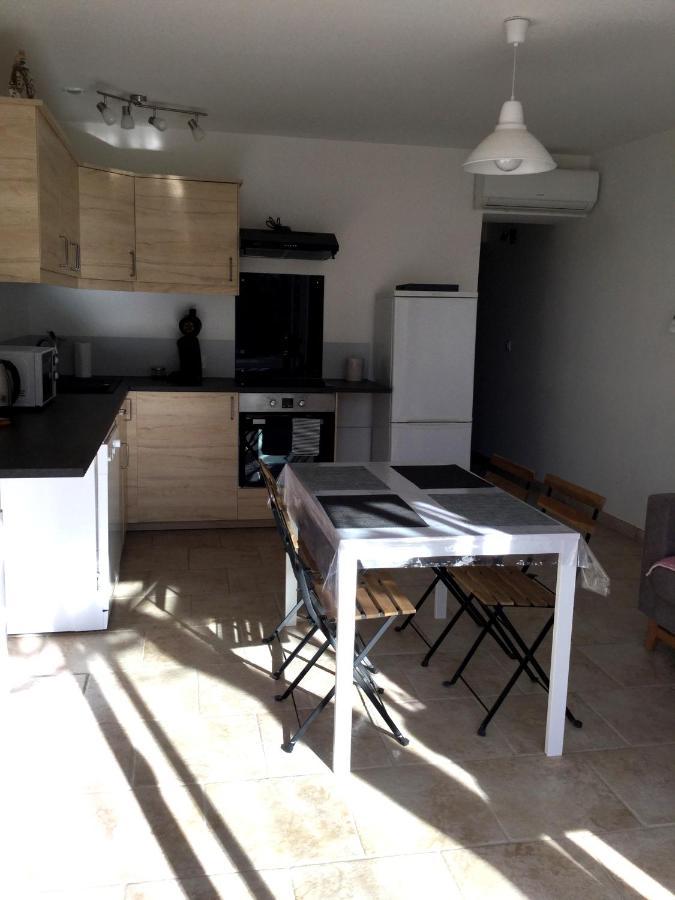 Tulette Gites La Ferme De Marguerite מראה חיצוני תמונה
